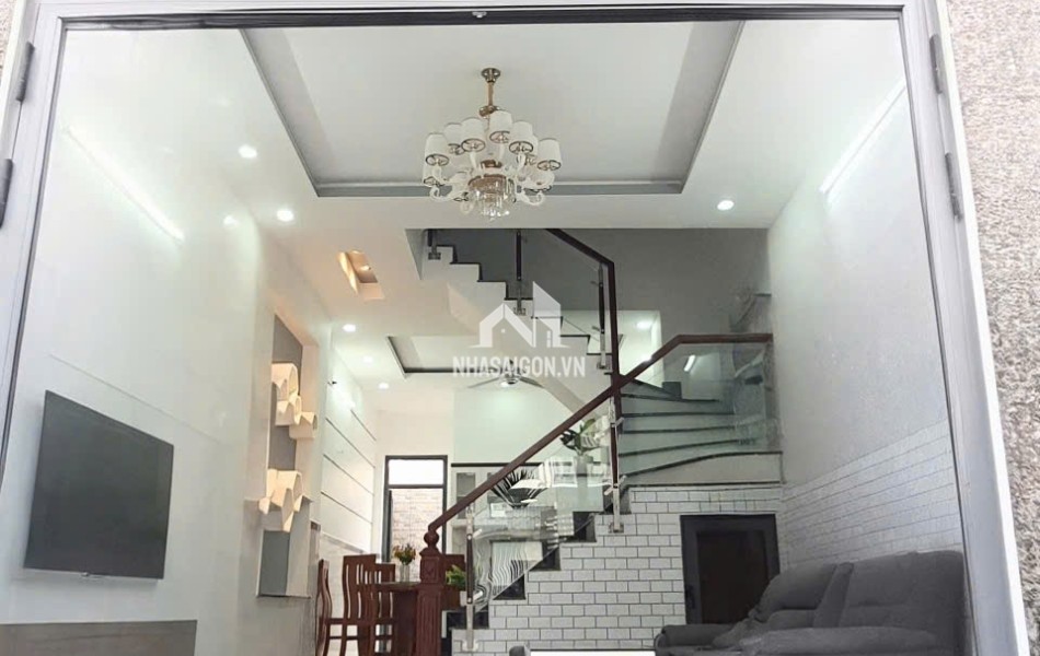 Bán nhà mới xây Full nội thất đường số 8 linh xuân thủ đức, Lh0909428959.